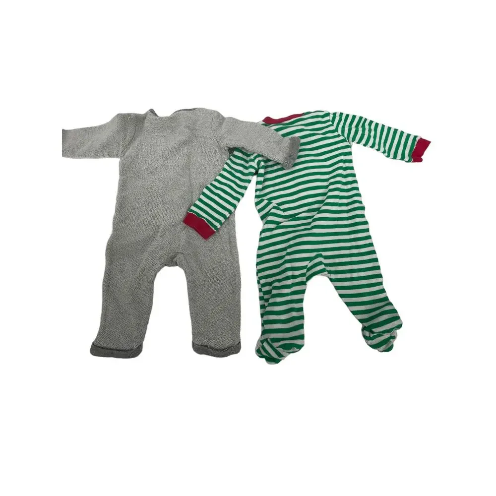 Carter's Lot of 2 Santa Clause Green & Gray One Piece Sleepwear Baby 6 Months